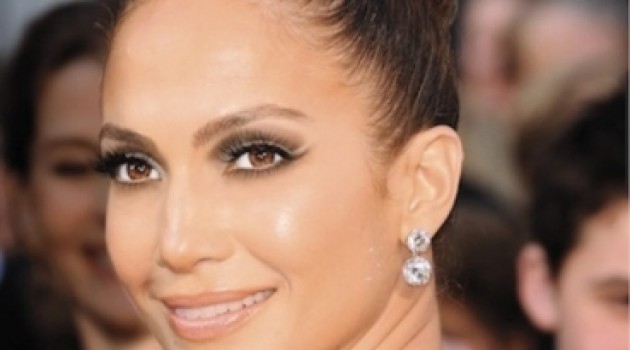 Make up by J.Lo