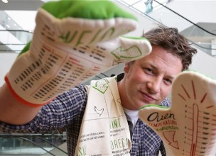 Jamie Oliver: Uz nogomet idu – hrvatske fritule!