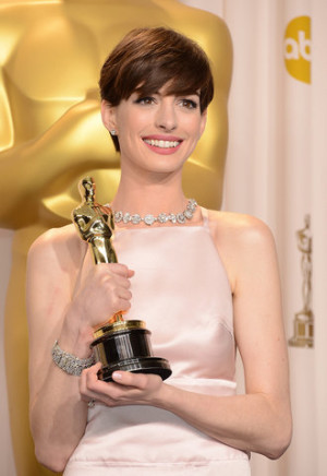 naj_oskar_annehathaway