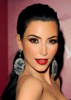 Kim-Kardashian-konturiranje-makeup