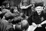 maria-montessori-children-01